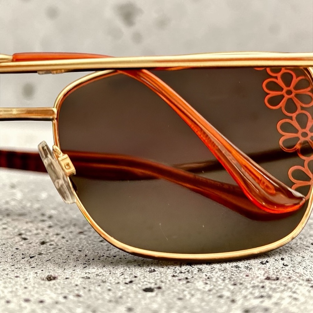 Chic Gold and Pink Floral Sunglasses - Picture 4 of 8